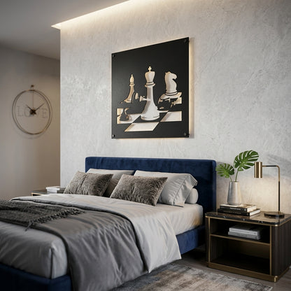 Metalna dekoracija Šah 50x50 cm u modernom enterijeru