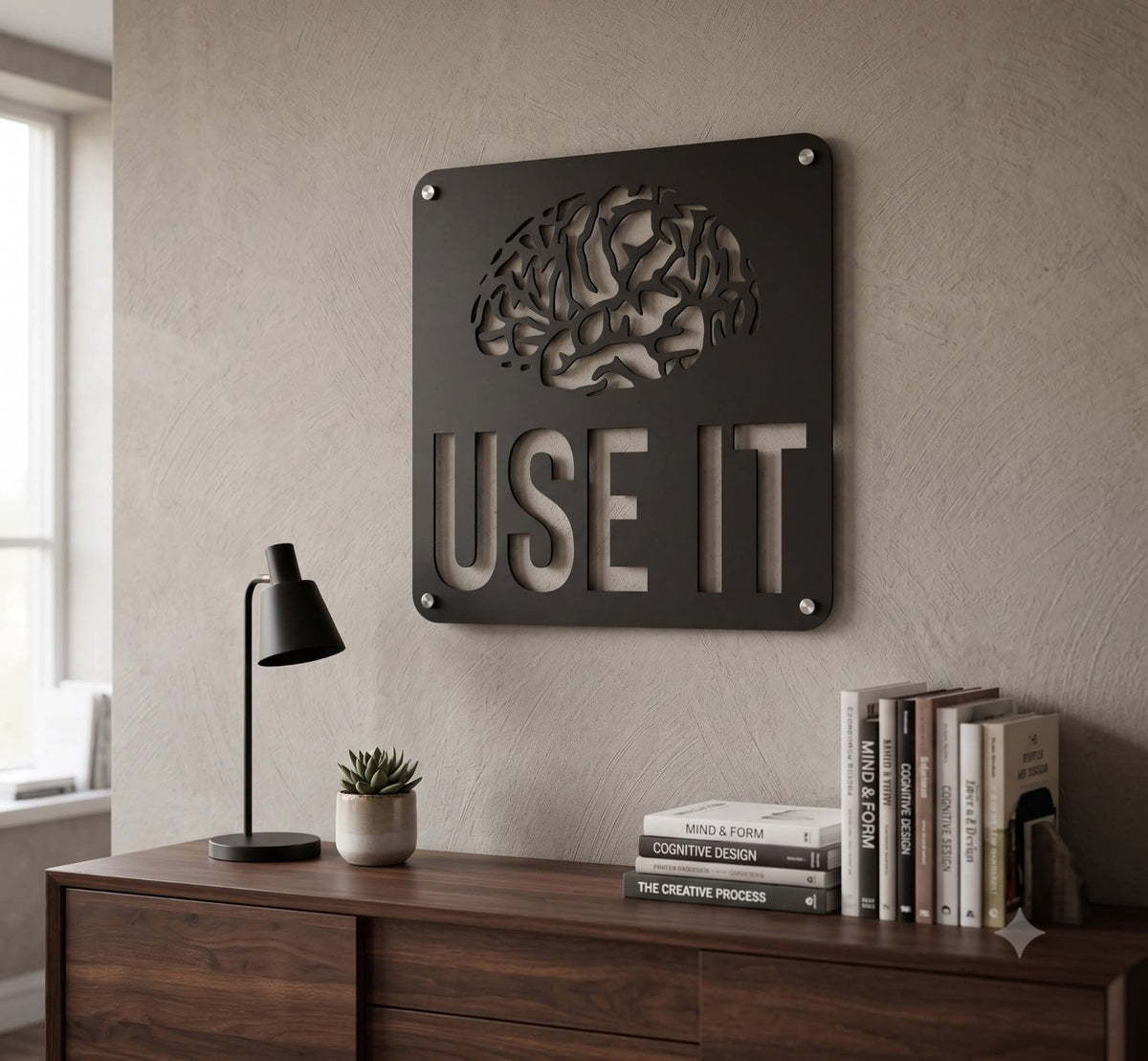 USE IT – metalna zidna dekoracija